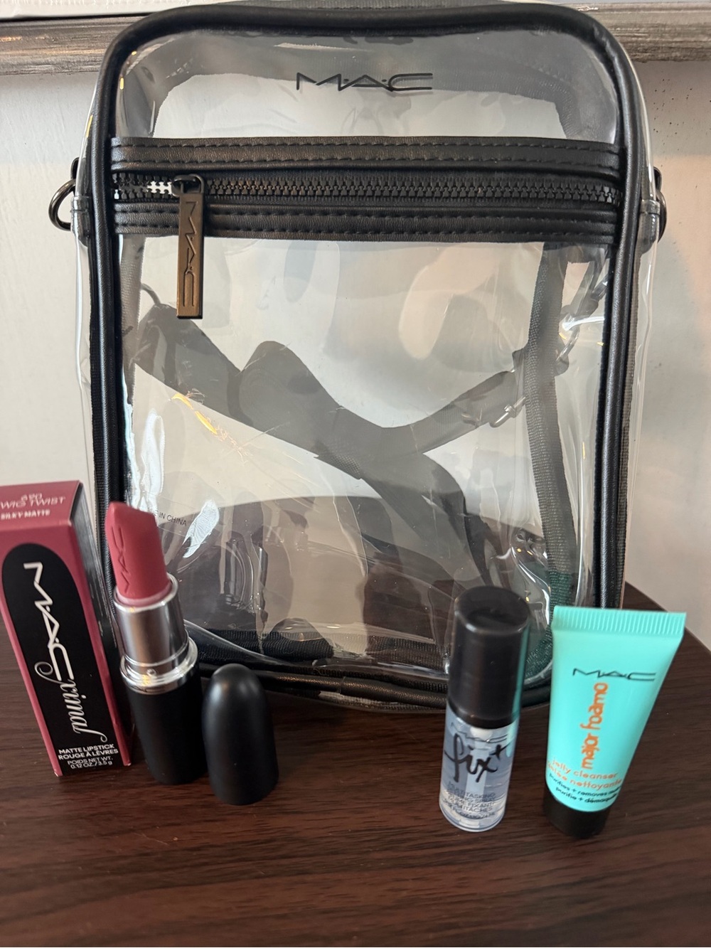 New 4 piece Mac Makeup Bundle (Lipstick,setting spray, makeup bag & more
